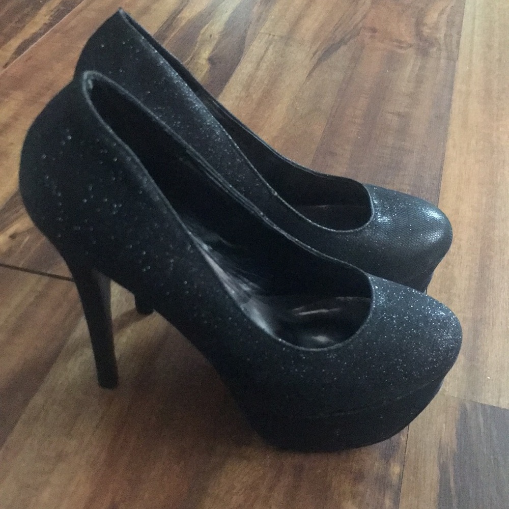 Black sparkly heels